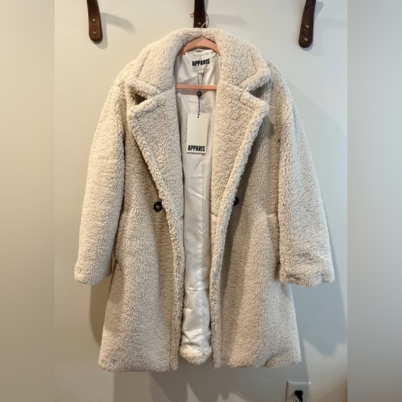 NWT Apparis Anouck Faux Shearling Fur Ivory Jacket 100% Recycled Poly Size Large - Picture 6 of 14